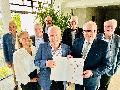 Ehrennadel fr Rudolf Bellersheim: Ein Leben im Dienst der Gemeinschaft