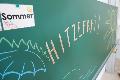 Hitzewelle im Klassenzimmer: Ma�nahmen und Forderungen in Rheinland-Pfalz