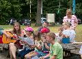 Holz- und Musikwerkstatt Wald: „Globales Lernen“ auf dem Camping im Eichenwald

