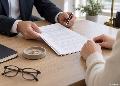 Ehevertrag: Kein Misstrauensbeweis, sondern Planung � was Paare tats�chlich regeln k�nnen