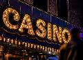 Crazy Time oder Adventures Beyond Wonderland im Online Casino: Wie unterscheiden sich die beiden R�der?