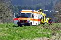 Feuerwehr rettet schwer verletzte 33-Jährige aus Grube