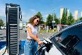 Mit dem E-Auto entspannt in den Urlaub: Gute Planung spart Zeit