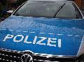 Pfosten in Heuzert gerammt - Die Polizei sucht Zeugen