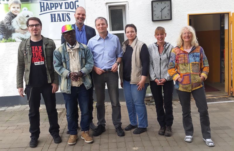 Von links: Tobias Hrtling, Tsiko Amesse, Jochen Blow, Jrgen Brggemann, Kerstin Esch, Jennyfer-Lee Flinzner und Dr. Jutta Etscheidt. Foto: privat