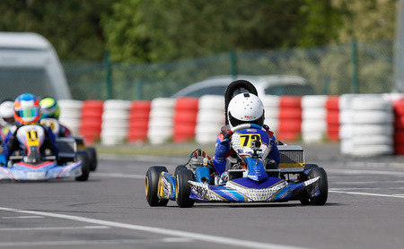 Nach seinem gelungenen Auftakt im ADAC Kart Masters im Ampfing reiste Tom Kalender hochmotiviert zum zweiten Lauf nach Wackersdorf. (Foto: privat)