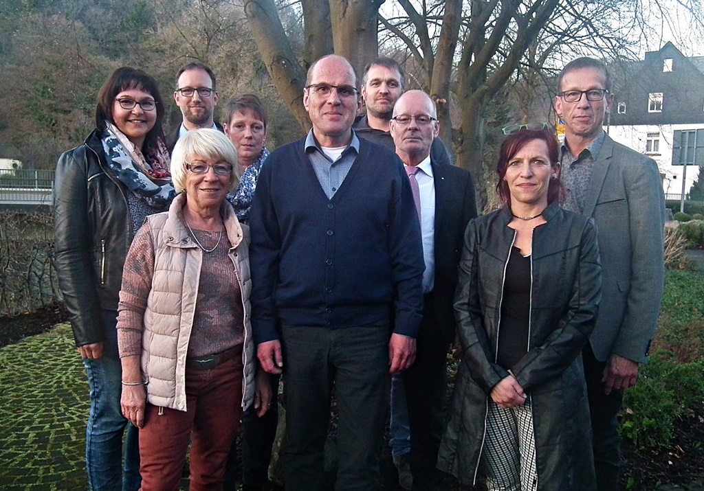 Das Vorstands- und Mitgliederteam um Thomas Klschbach hat viele Plne fr die Zukunft Wissens. (Foto: Regina Steinhauer) 