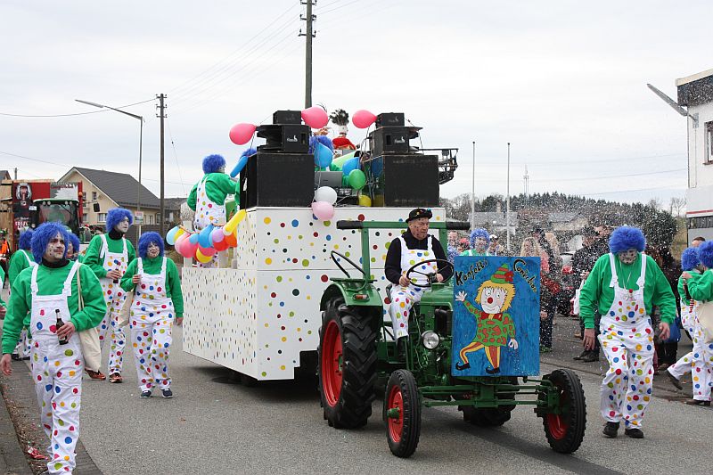 Beim Katzwinkler Karnevalsumzug 2017 (Archivbild: jkh)