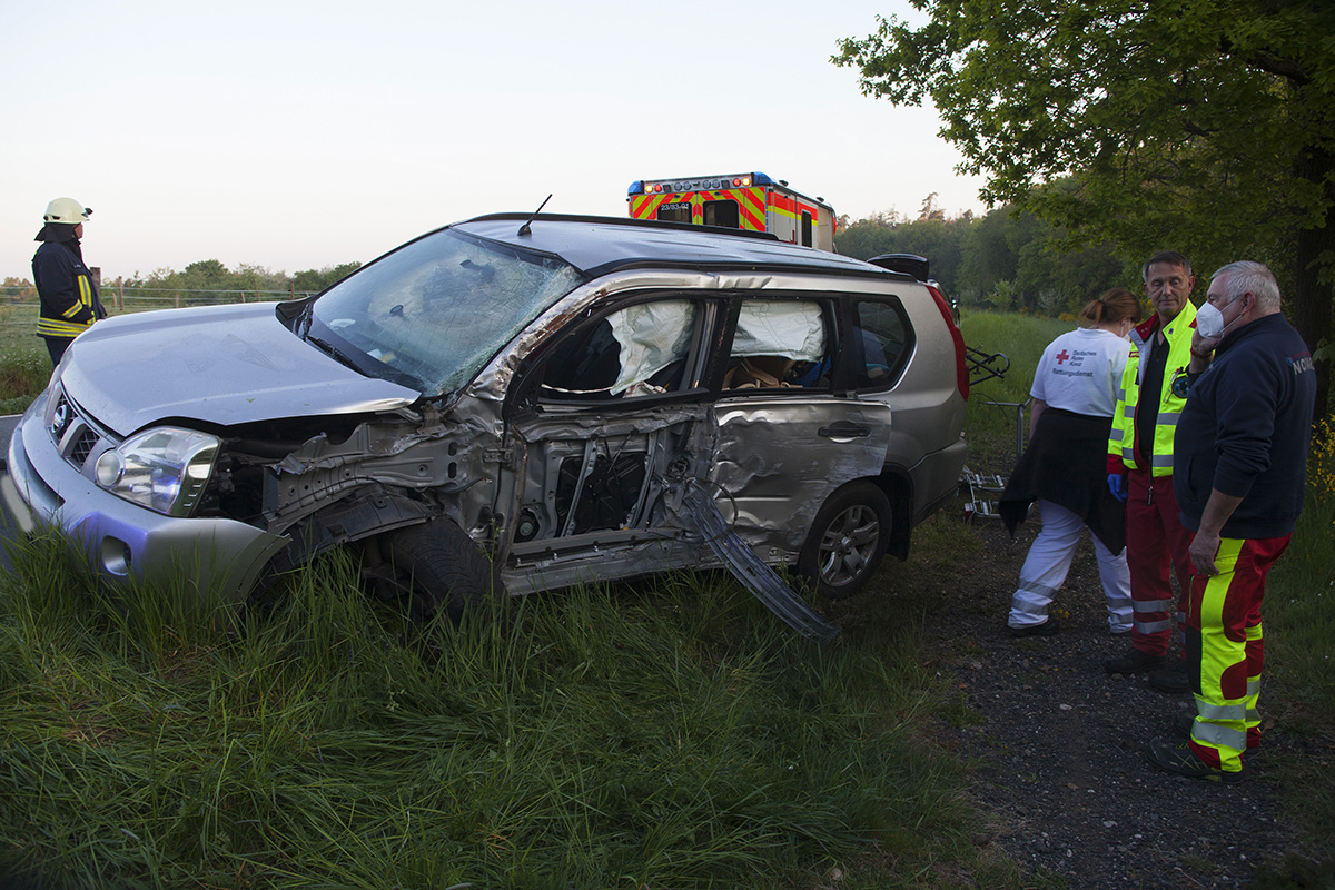 Einsatz Feuerwehr: Unfall zwischen Daufenbach und Dttesfeld 