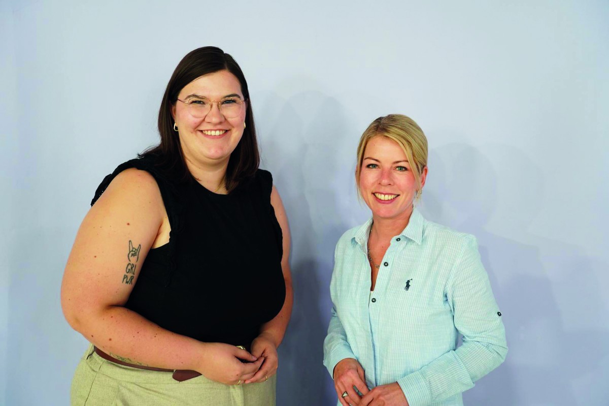 Von links nach rechts: SPD-Kreisvorsitzende Marie-Christin Ockenfels und Landtagsabgeordnete Lana Horstmann freuen sich ber die riesige Rekord-Untersttzung: 191 Millionen Euro fr Investitionen flieen in den Kreis Neuwied. (Foto: Sebastian Lck) 