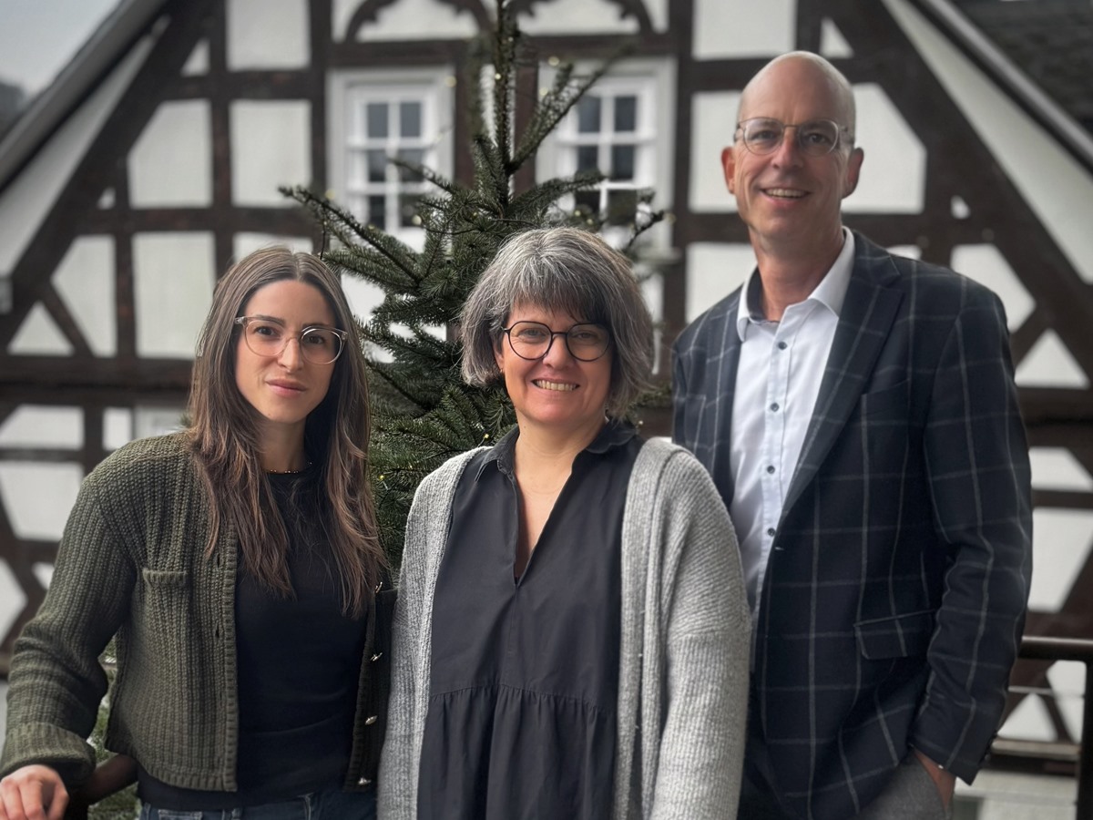 Volksbank Daaden eG ehrt langj�hrige Mitarbeiterinnen 