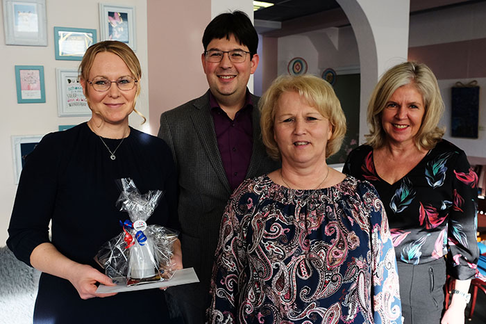 Die neuen Pchterinnen Hildegard Bandus (vorne rechts) und Kamila Adamowicz (vorne links). Foto: Stadt Neuwied