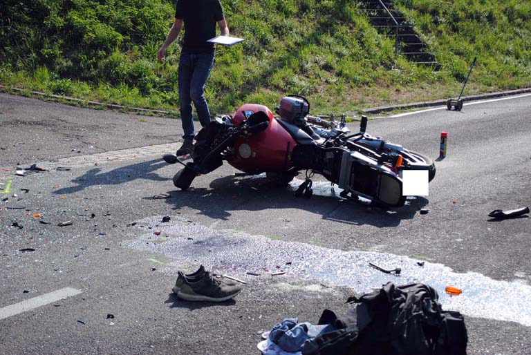 Schwerer Verkehrsunfall auf L 269 forderte ein Todesopfer