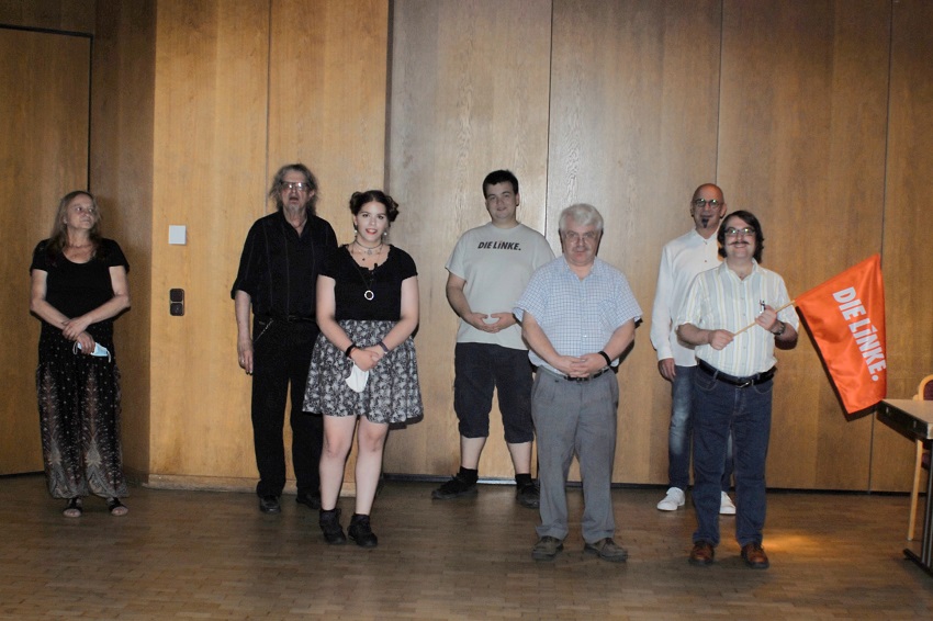 v.l.: Sylvia Dackweiler, Manfred Wolter, Julia Wolter, Jan Michael Krmer, Udo Quarz, Hans Rhrig, Frank Quarz; nicht im Bild: Katharina Au, Jrgen Antonius Vormann (Foto: Kreisverband: Die Linke)