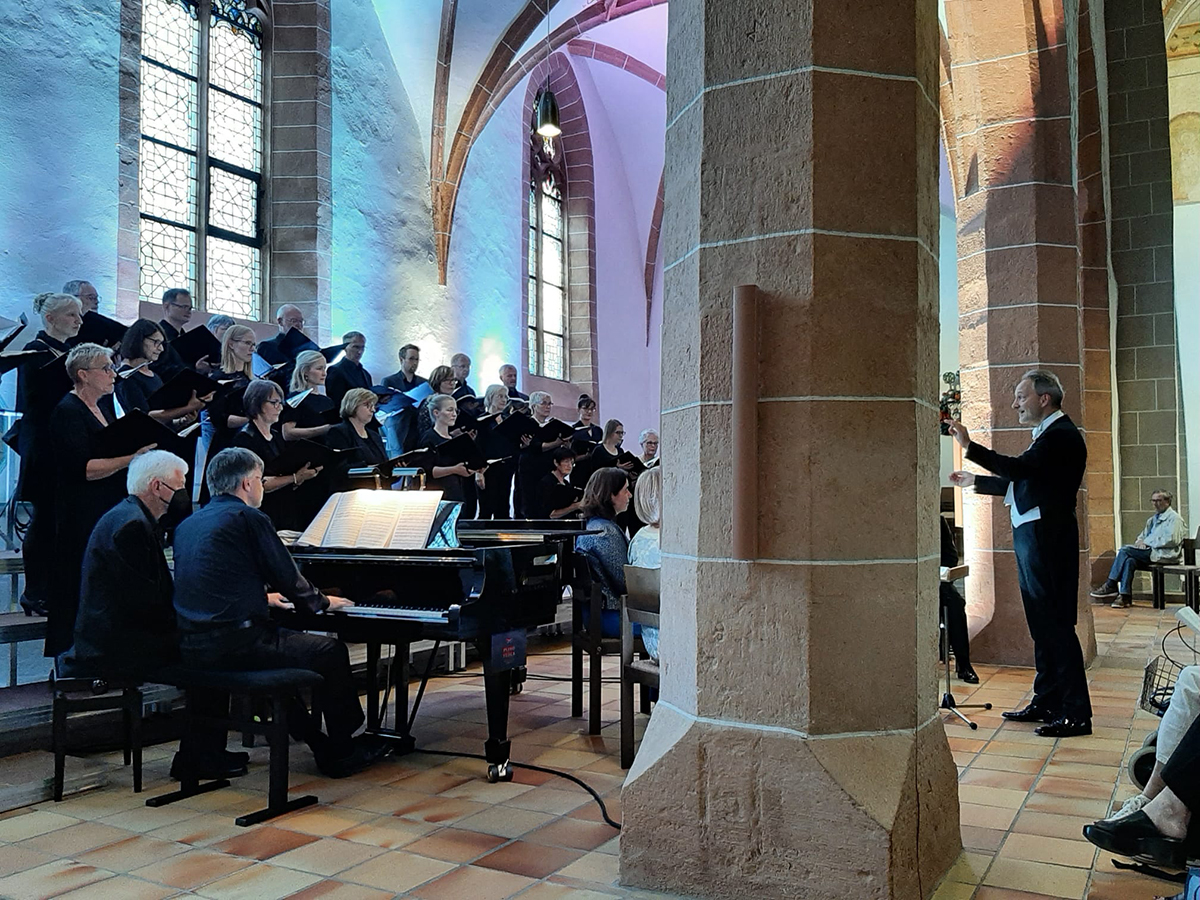 "Kleine Messe" ganz groß: Klänge des Vox-Humana-Ensembles