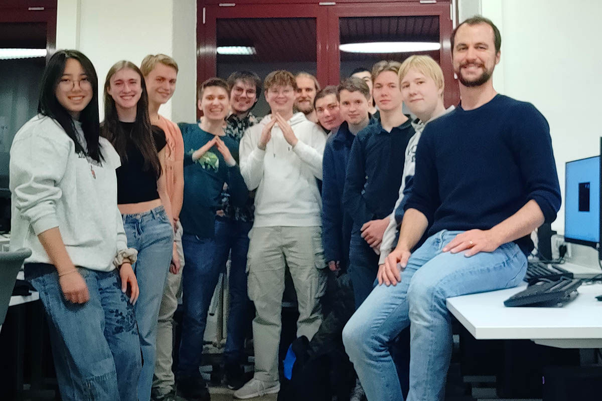 Informatiknacht am Werner-Heisenberg-Gymnasium begeistert Schler