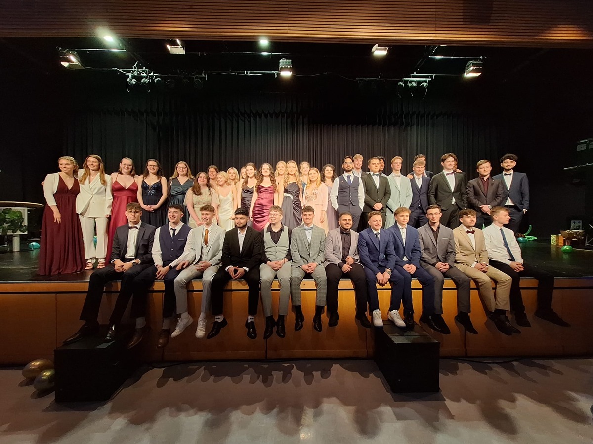 Werner-Heisenberg-Gymnasium in Neuwied verabschiedete 44 Abiturienten