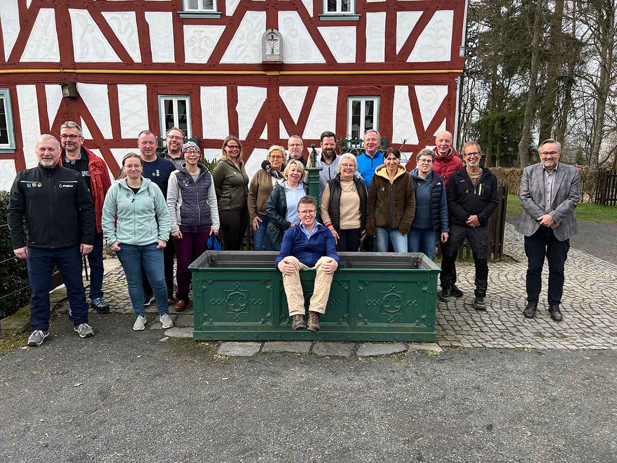 Erfolgreiche Zertifizierung der angehenden Wanderfhrer im Westerwald