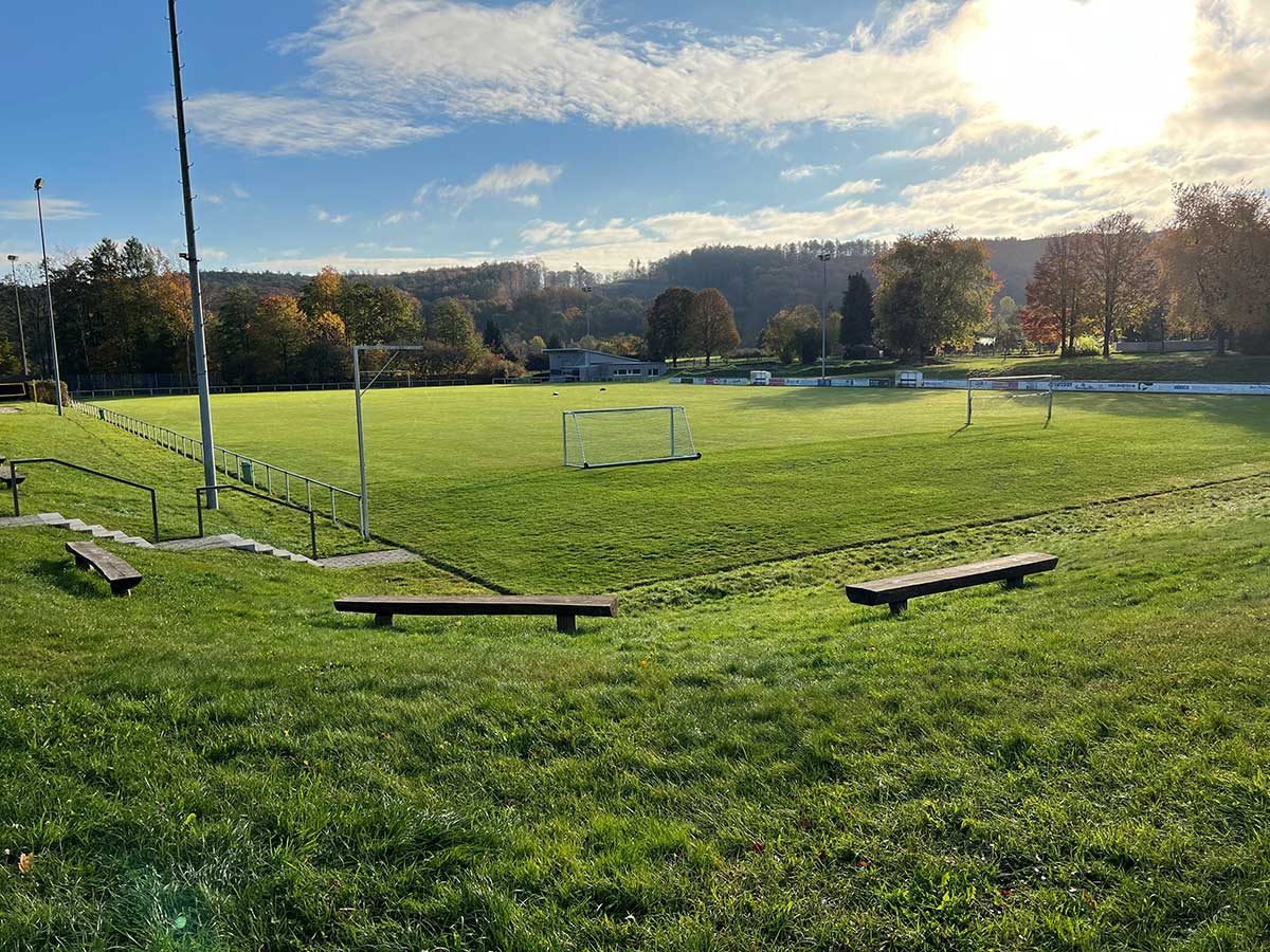 Ein Beispiel fr einen guten Ort fr Sport: Der Rasenplatz in Oberelbert. (Foto: VG Montabaur)