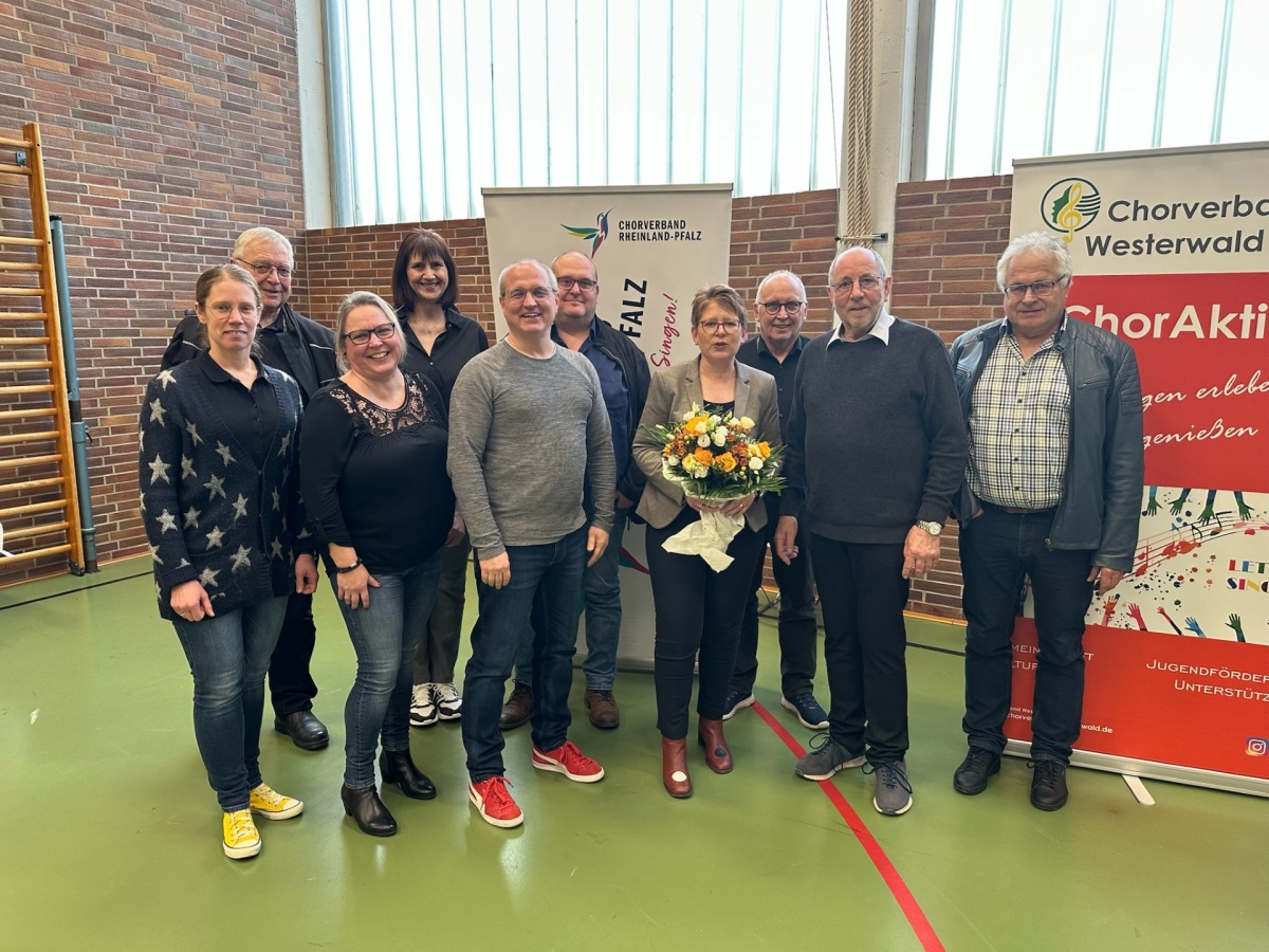 Vorstand des Chorverbandes Westerwald mit Tanja Machalet als neue Verbandsleitung (Fotos: Raimund Sch�fer)