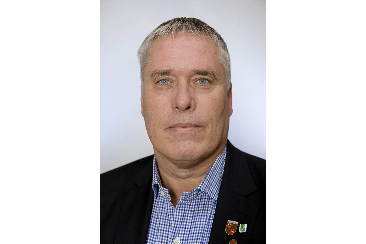 Walter Schneider als Chef der IG BAU im Kreis Neuwied wiedergewhlt