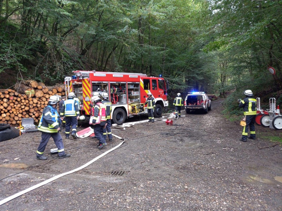 Waldbrandbung im Fockenbachtal (Fotos: Verbandsgemeinde Rengsdorf-Waldbreitbach)