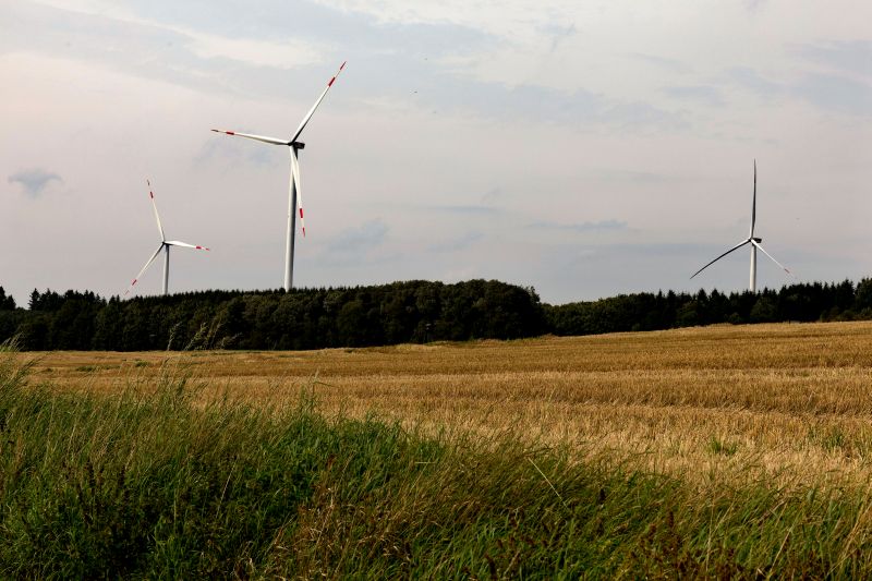 Landschaft voller Windrder. Foto: Harry Neumann