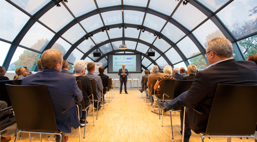 Das Westerwlder Forum Wirtschaftsethik hatte im Schloss Montabaur zu einem Abend mit dem Titel Inklusive Unternehmen  Mehrwert und mehr wert eingeladen. (Foto: Evangelisches Dekanat Westerwald) 