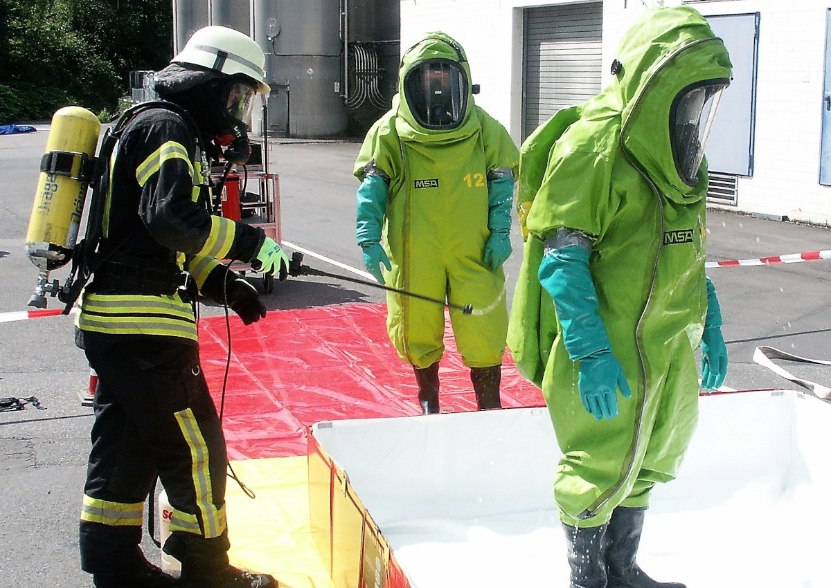 Katastrophe auf einem Firmengelnde? Feuerwehr Wissen bt den Ernstfall