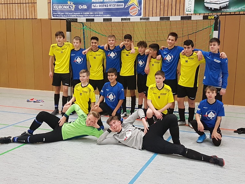 C-Jugend der JSG Wisserland gewinnt Holger-Becker-Hallenturnier