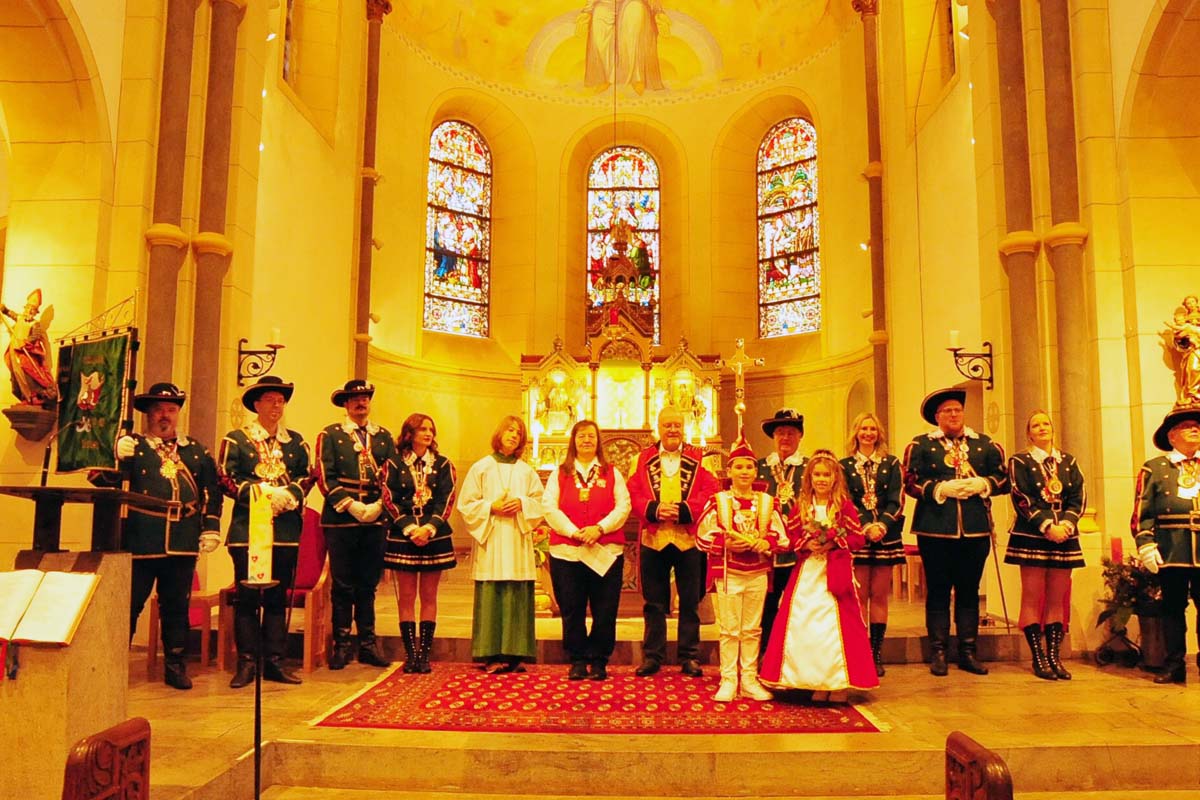 Alle Beteiligten freuten sich �br die gro�e Zahl der Besucher (Bilder: kk�)