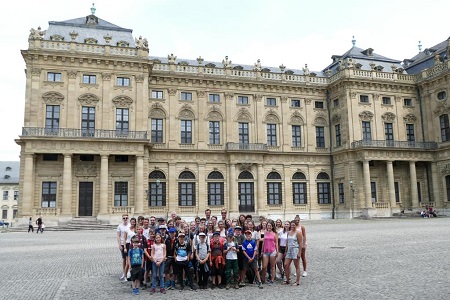 Die Teilnehmer im Gruppenfoto. (Fotos: KLJB Friesenhagen)