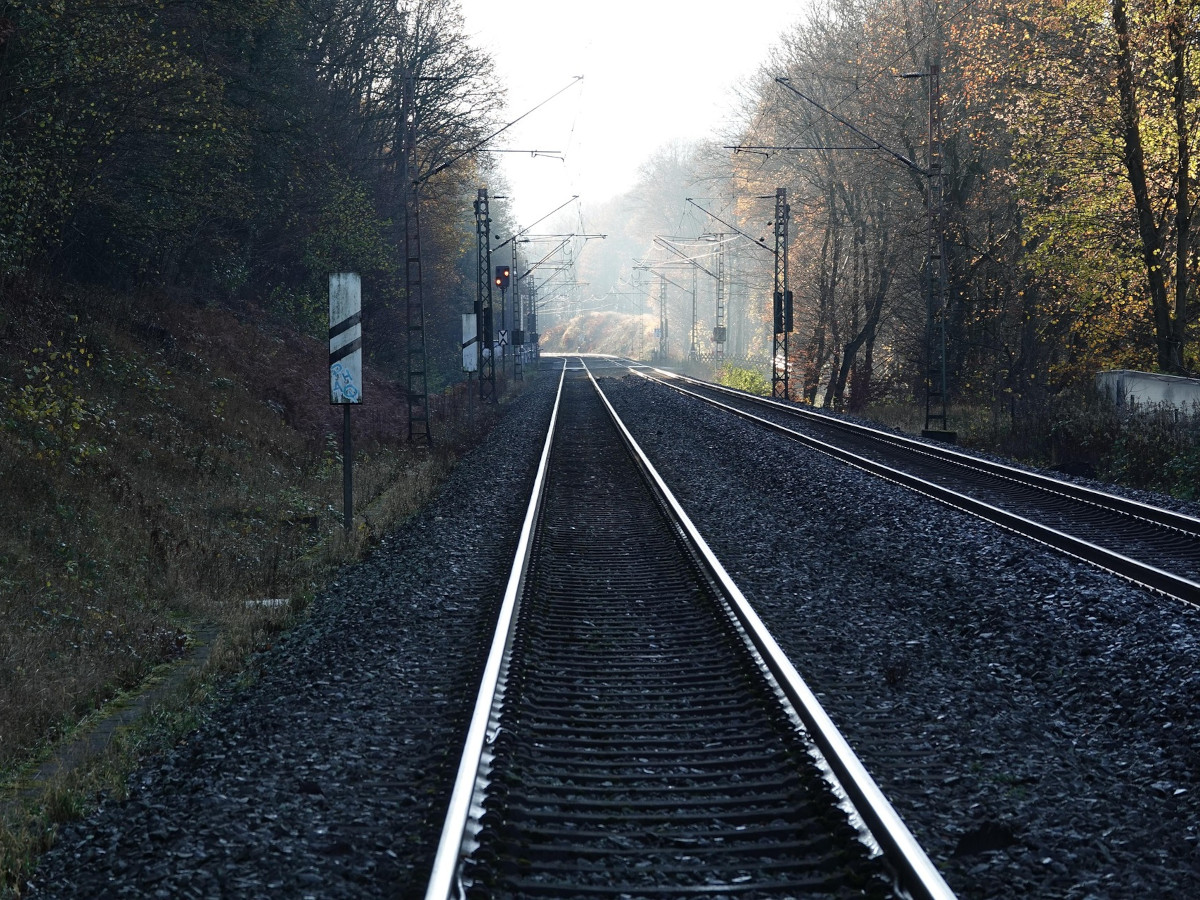 RE 9 aus Siegen betroffen: Zugverkehr nach Aachen unterbrochen