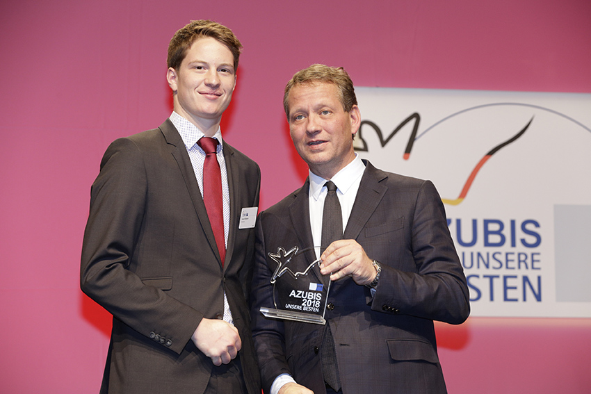 Jonas Klckner und Eric Schweitzer, DIHK-Prsident Fotos: DIHK / Jens Schicke