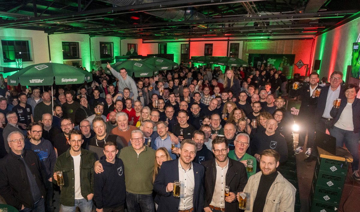 Starkes Zeichen f�r gelebte Partnerschaft: Rund 700 Ehrenamtliche und Vereinsvertreter beim Jahresauftakt "Feste & Vereine" der Westerwald-Brauerei. Foto: Westerwald-Brauerei