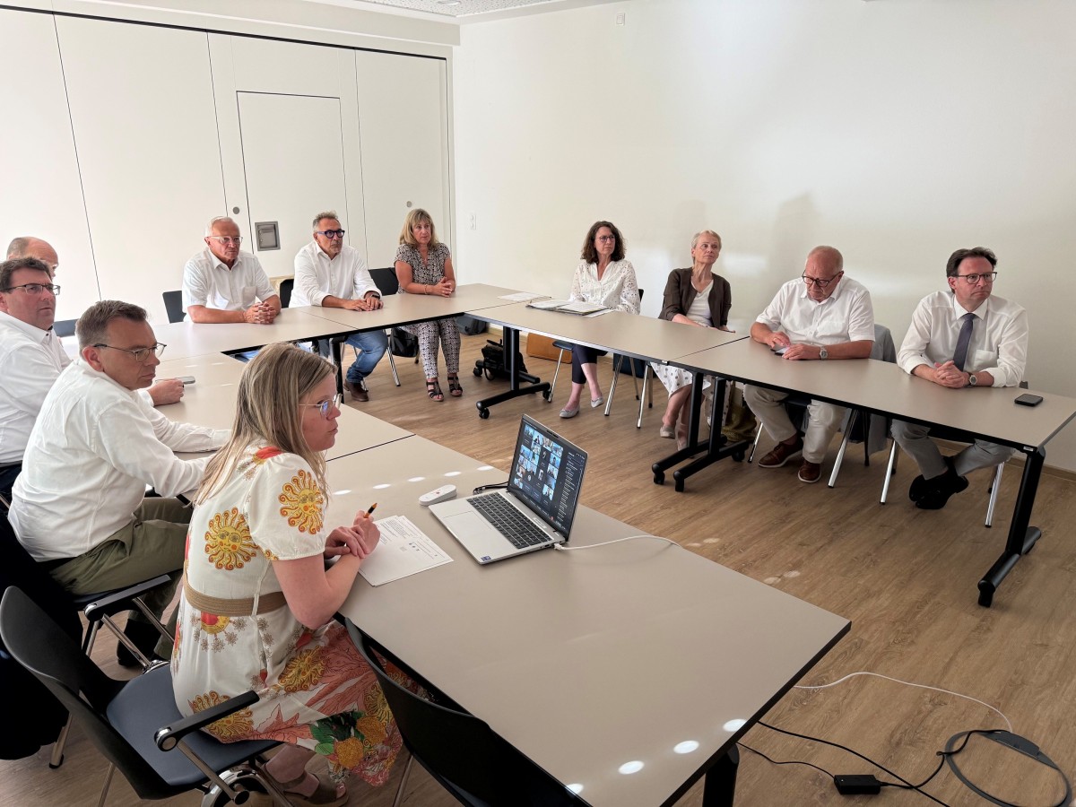 Die Landr�te aus dem Norden von Rheinland-Pfalz lehnen die Reformpl�ne zur finanziellen Stabilisierung der gesetzlichen Krankenversicherung (GKV) ab. Foto: Thomas Herschbach