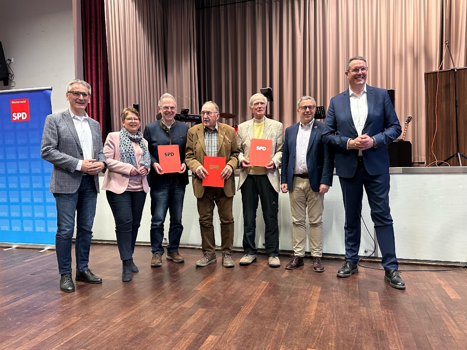SPD Bad Marienberg feiert langjhrige Mitgliedschaften mit prominenten Gsten