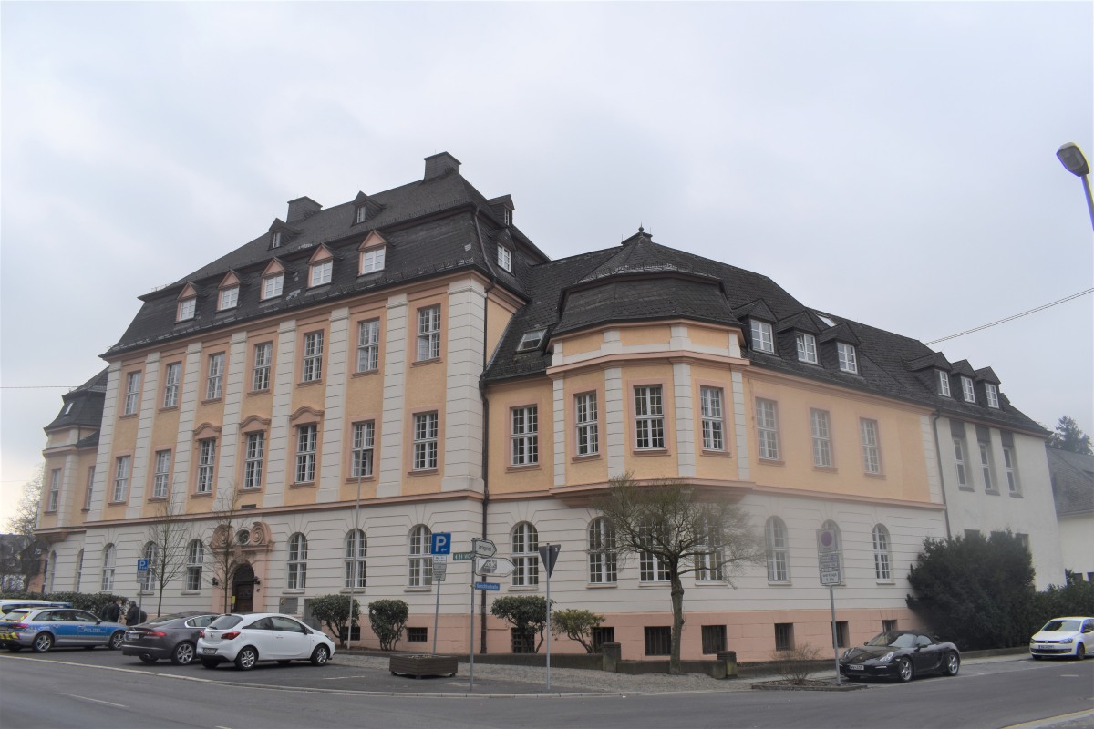 Das Amtsgericht in Montabaur. (Symbolfoto: W. Rabsch)