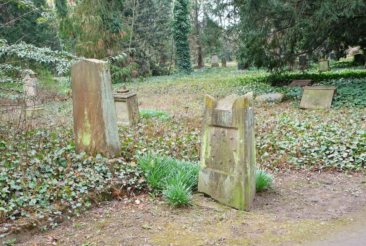 Grabpaten haben Alten Friedhof auf Vordermann gebracht
