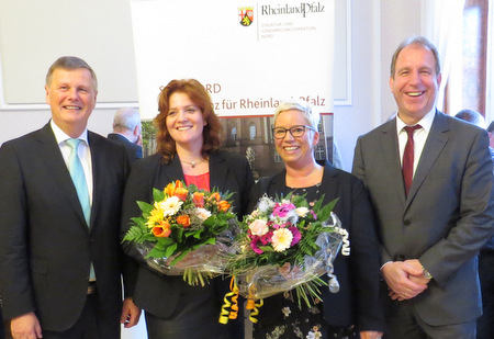 Amtsbergabe in Koblenz: (von links) SGD Nord Prsident-Dr. Ulrich Kleemann, Sandra Weeser MdB, Nicole Morsblech, neue Vizeprsidentin der SGD Nord und Staatssekretr Randolf Stich. (Foto: SGD Nord) 