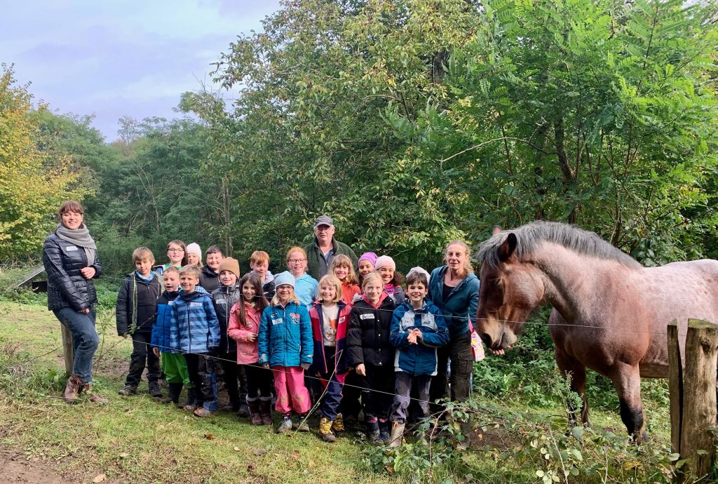 Das Kinder- und Jugendbro Neuwied entfhrte in den Herbstferien die Kinder wieder zu rund um Apfel und Wiese. Fotos: privat