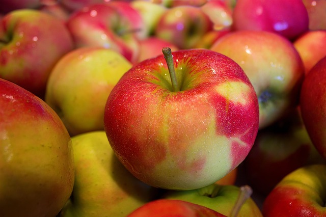 Brckrachdorf feiert zum zehnten Mal Apfel- und Weinfest