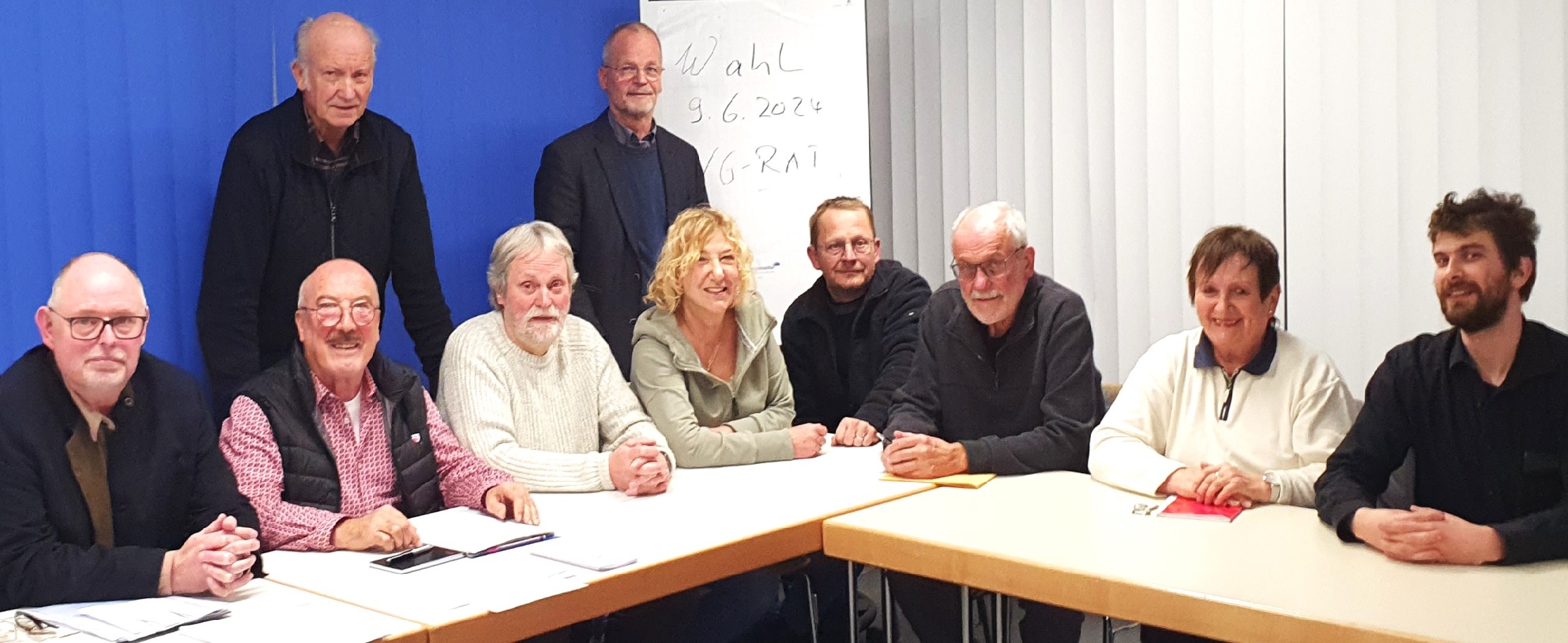 Die Gruppenmitglieder v.l.: Jrn Claus, Frank Clasen (beide Neustadt), Rolf Kahmann (Windhagen), Gnter Behr (Asbach), Thomas Stumpf (Windhagen), Steffi Klr, Karl-Heinz Wolfer (beide Buchholz), Jrgen Jonas (Neustadt), France Fechner (Windhagen) und Severin Miesen (Asbach). (Foto: Thomas Stumpf)
