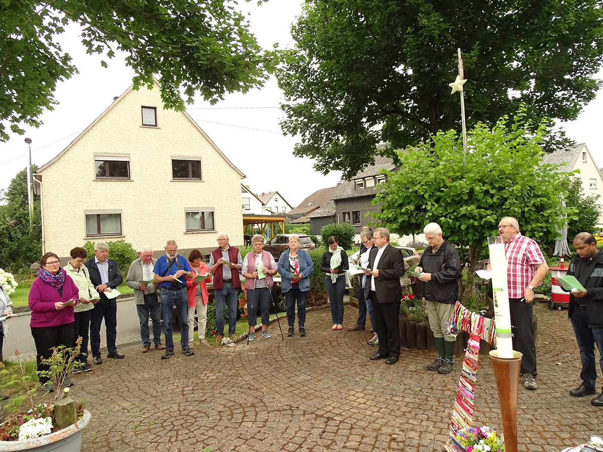 Visitationsbesuch Bischof Dr. Georg Btzing in Pfarrei Sankt Franziskus im Hohen Westerwald