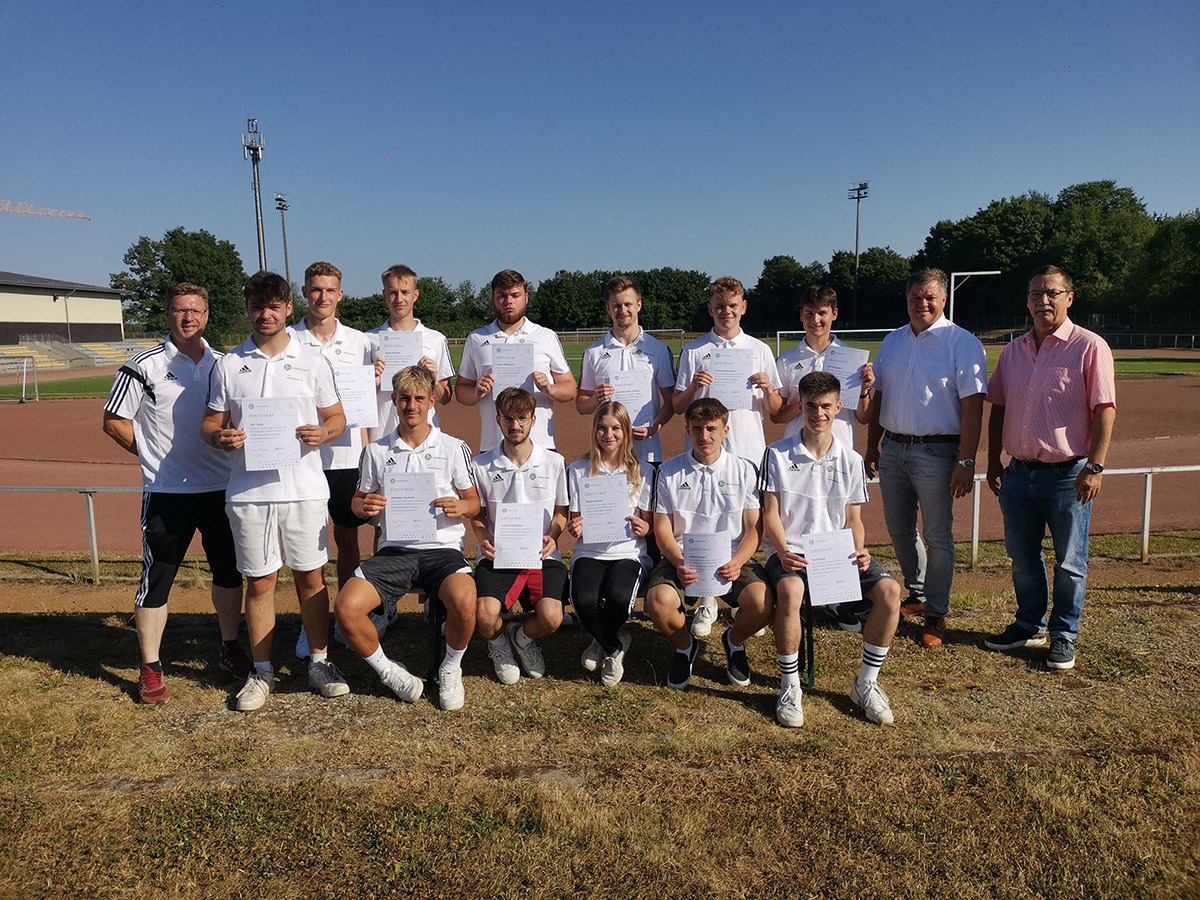 Westerwald-Gymnasium Altenkirchen bildet 22 neue Junior-Coaches aus