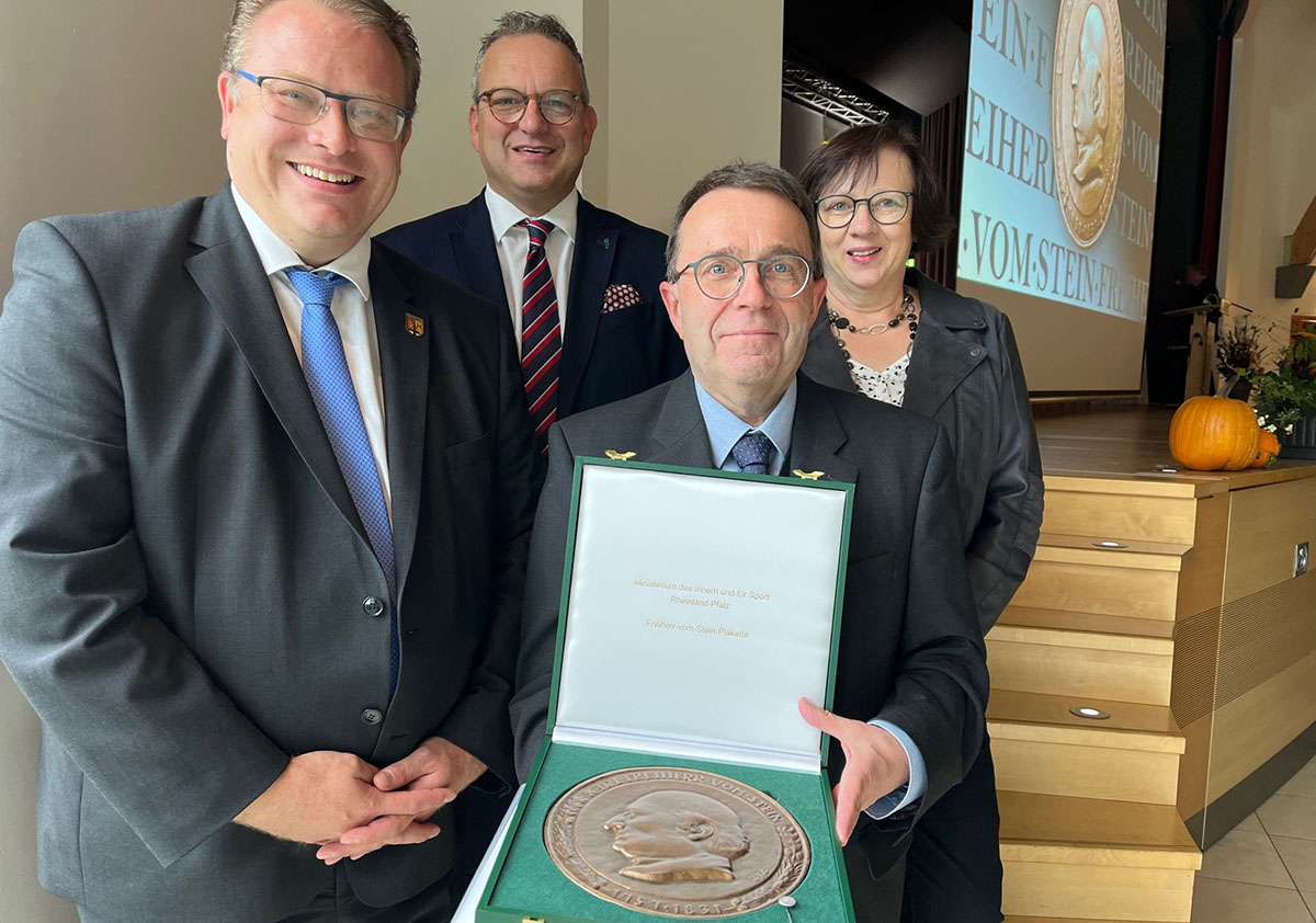 Claus Behner aus Wissen mit Freiherr-vom-Stein-Plakette ausgezeichnet