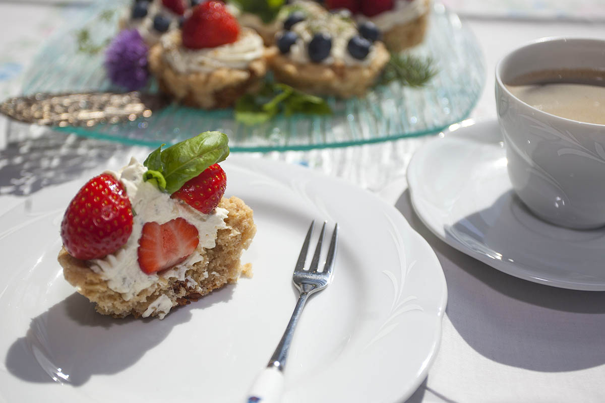 Austausch bei Kaffee und Kuchen. Symbolfoto: Wolfgang Tischler