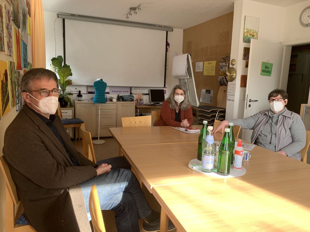 Besuch von Landtagsprsident Hendrik Hering im Frauenzentrum Beginenhof
