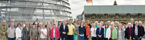 Intensiv setzten sich 49 Teilnehmerinnen und Teilnehmer einer Reisegruppe aus dem Wahlkreis 197, Neuwied/Altenkirchen, mit der Politik und Geschichte in der Bundeshauptstadt Berlin auseinander. (Foto: Erwin Rddel, MdB) 