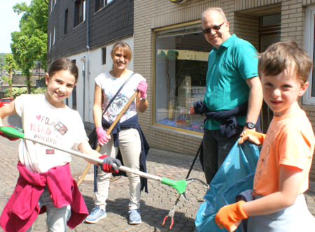 Wissener Brger griffen zum Besen 